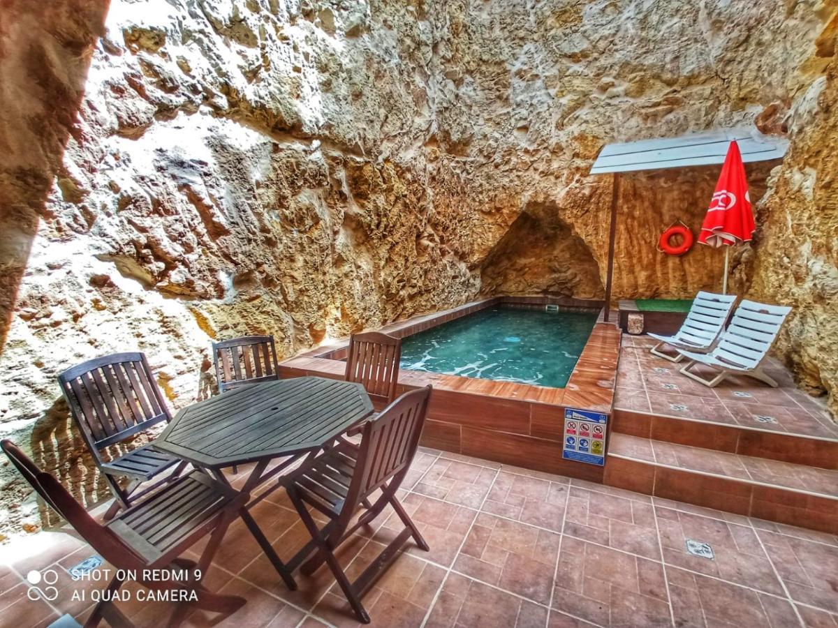 Town House With Private Pool In Village Centre Kalkara Εξωτερικό φωτογραφία
