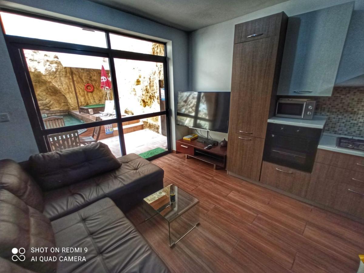 Town House With Private Pool In Village Centre Kalkara Εξωτερικό φωτογραφία