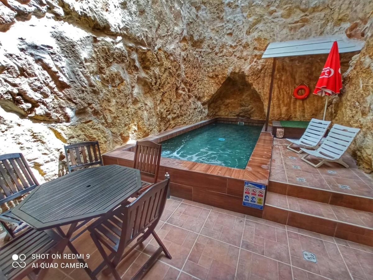 Town House With Private Pool In Village Centre Kalkara Εξωτερικό φωτογραφία